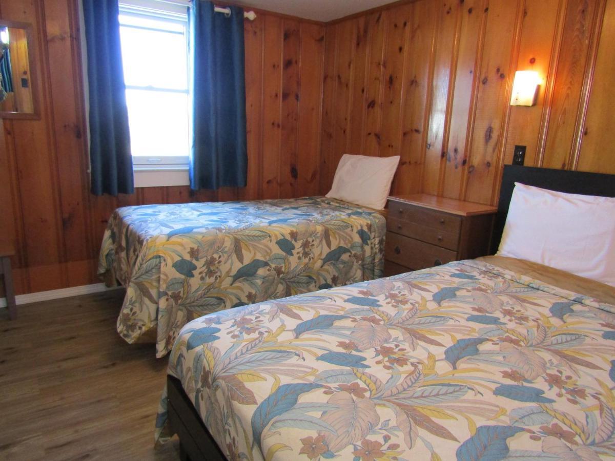 Oceana * North Truro